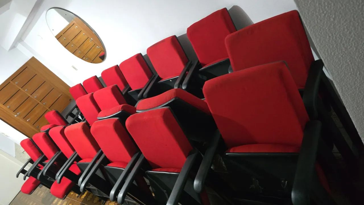 Poltrona para Igreja/templo, Auditório e cinemas