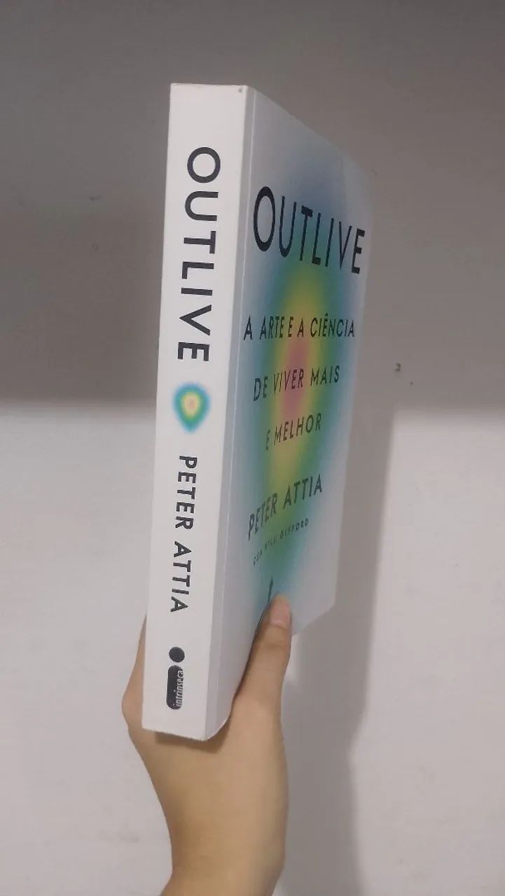 Livro Outlive - Foto 2
