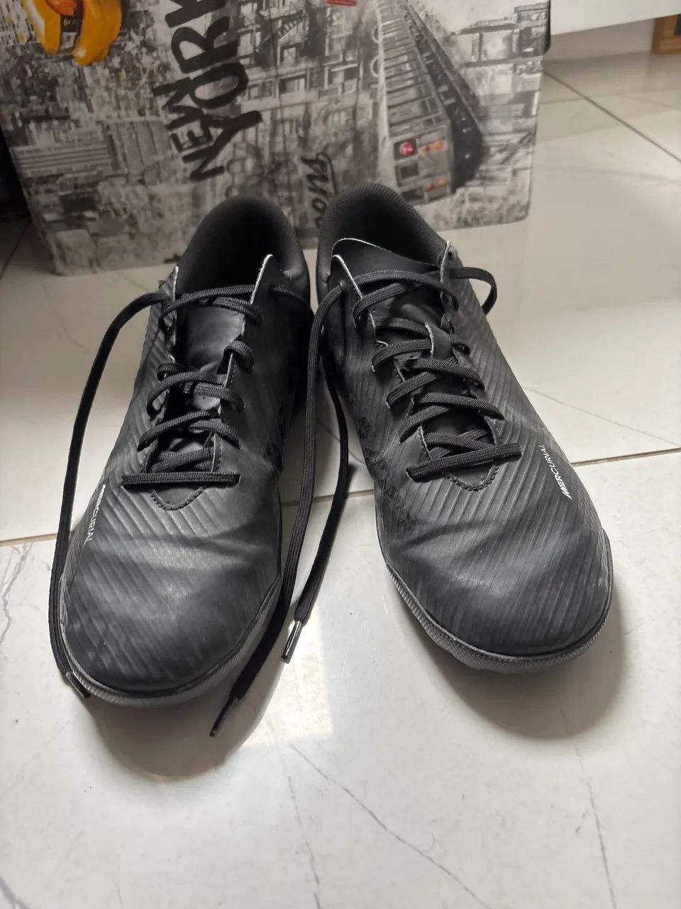 Chuteira Nike mercurial 40 , pouco utilizada - Calçados Esportivos