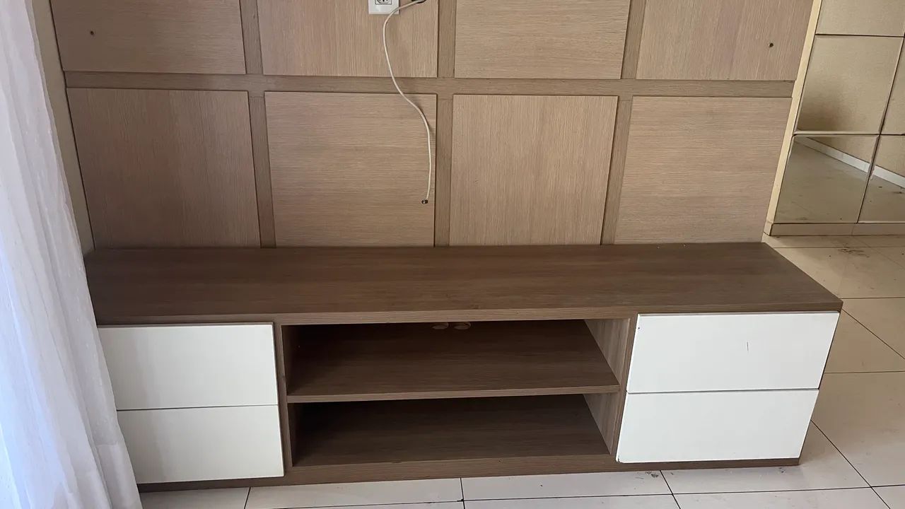 Rack com painel 