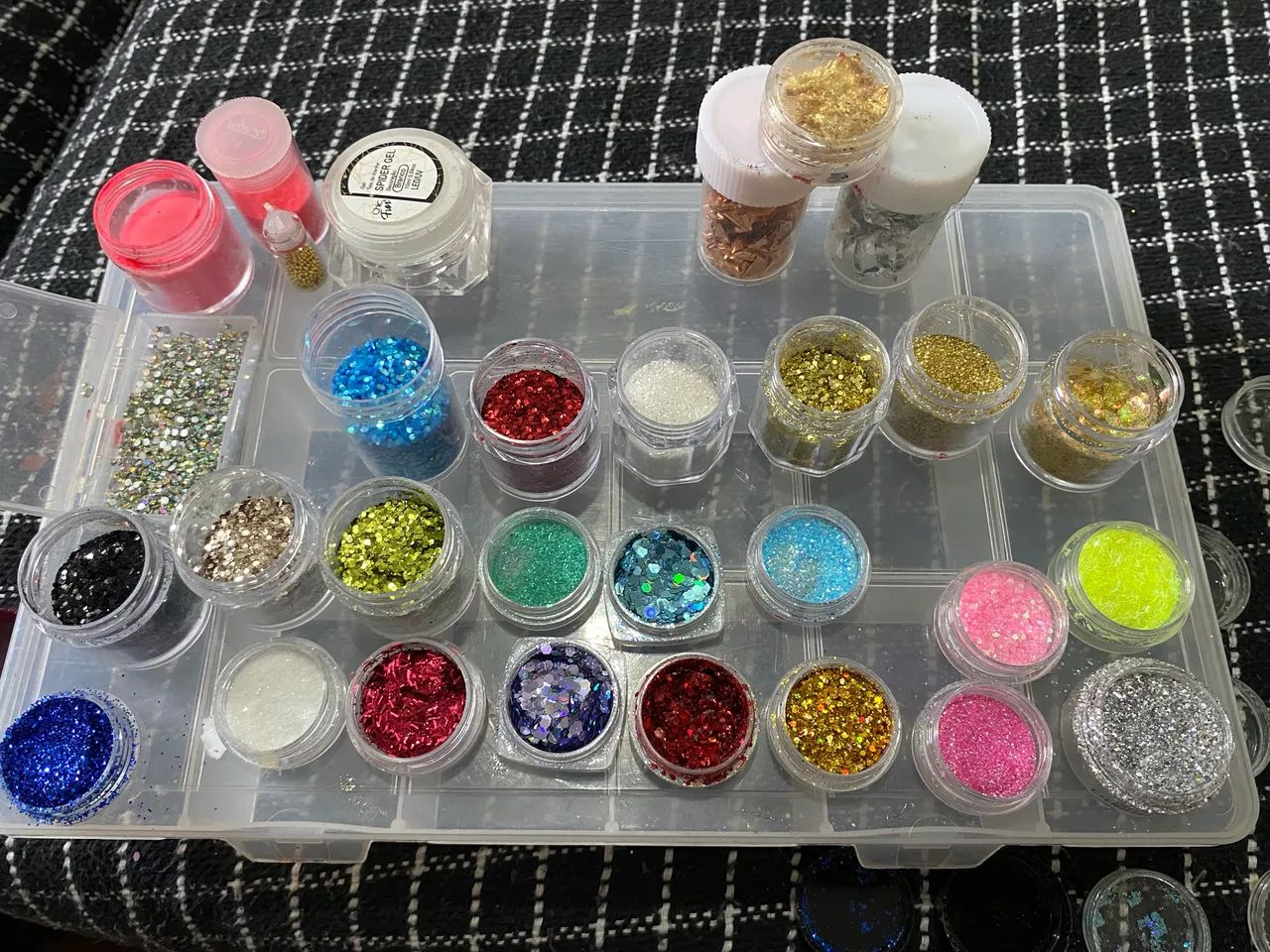 Material de postiça realista  - Foto 2