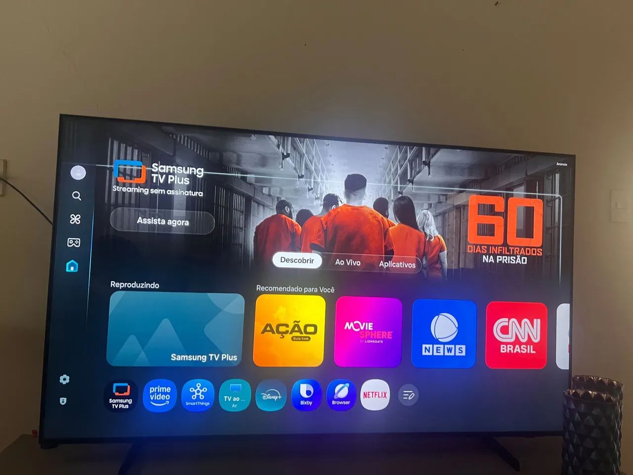 Venda-se smartv 65polegadas com6 meses de uso  - Foto 2
