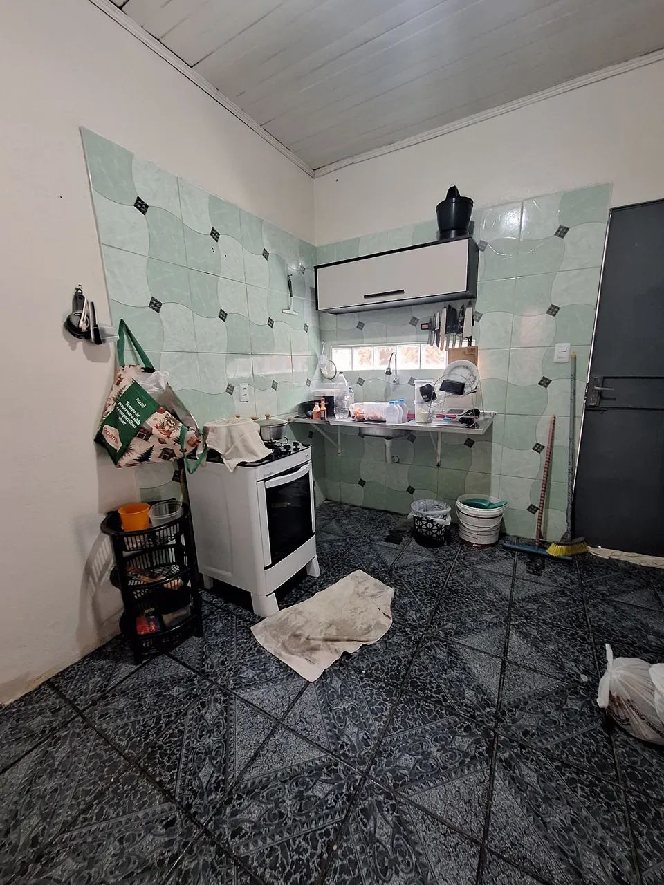 Vendo casa com Título Definitivo e poço artesiano  - Foto 4