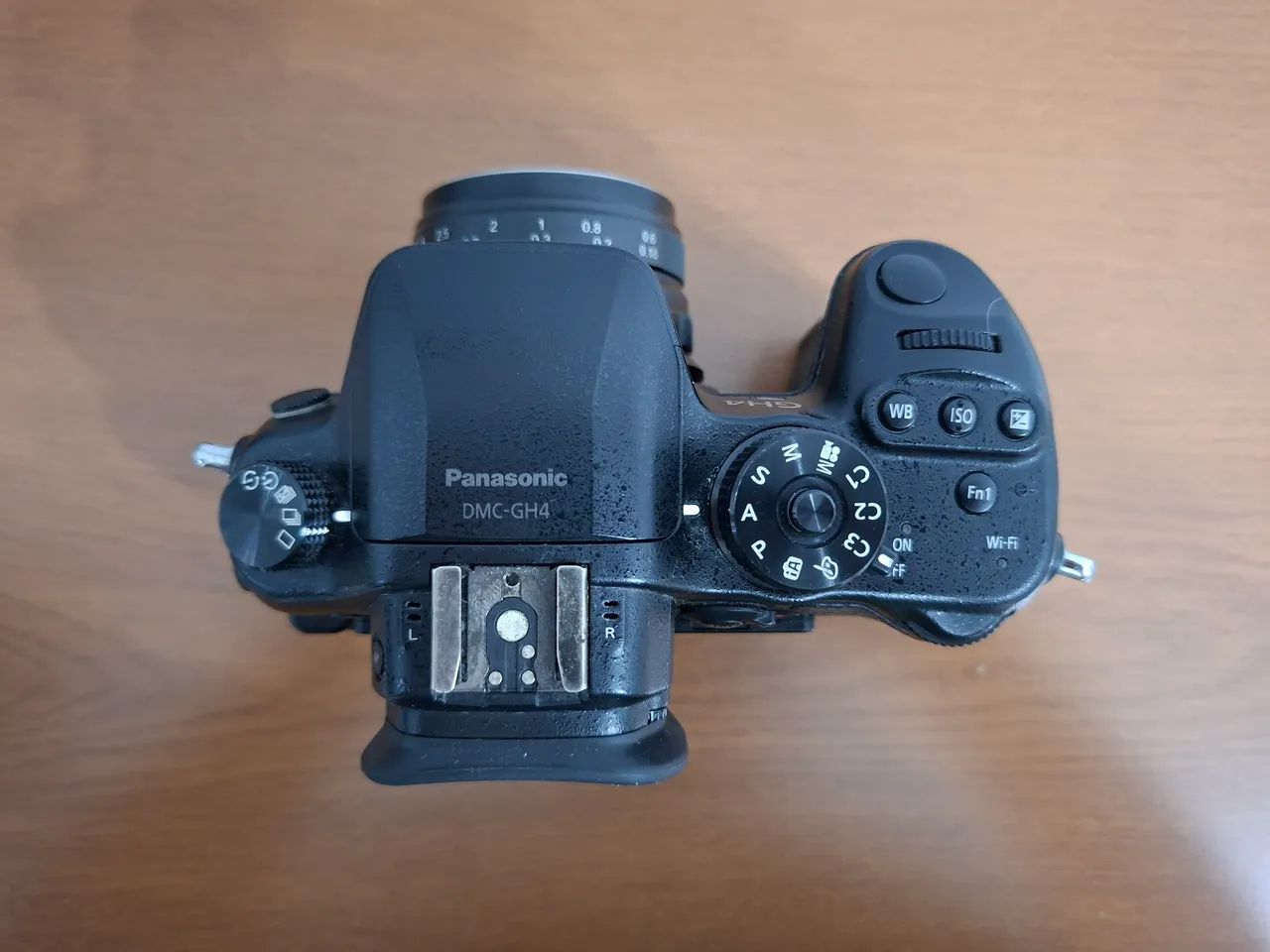 Panasonic Lumix GH4 + 7Artsans 25mm 1.8 - Câmeras e Filmadoras
