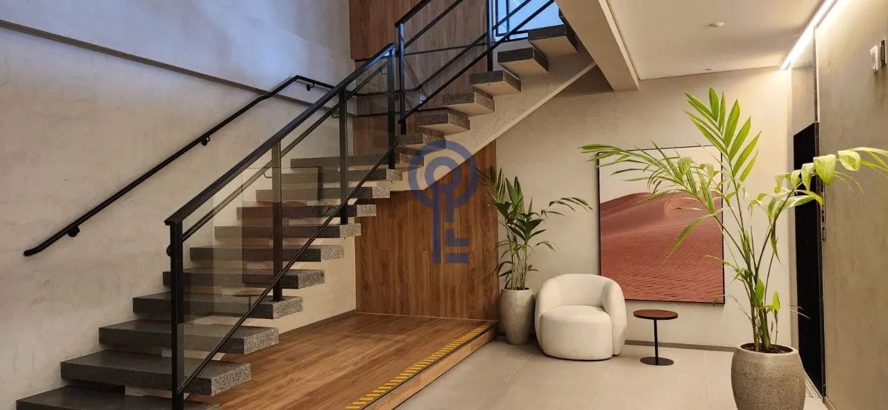 Apartamento Garden com 2 suítes no Saco Grande, Florianópolis.