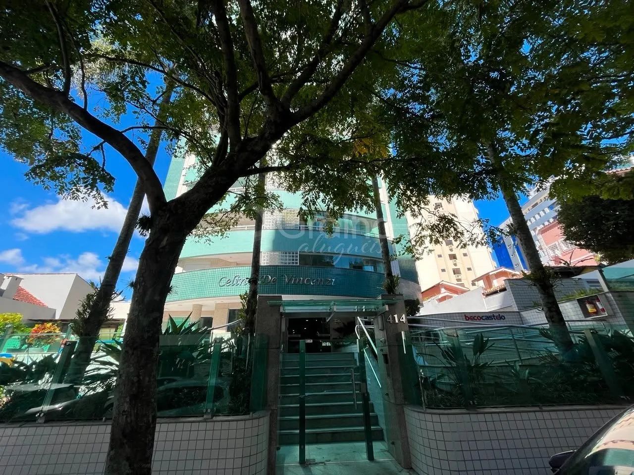 Apartamento com 2 quartos com suíte no Centro - Foto 2