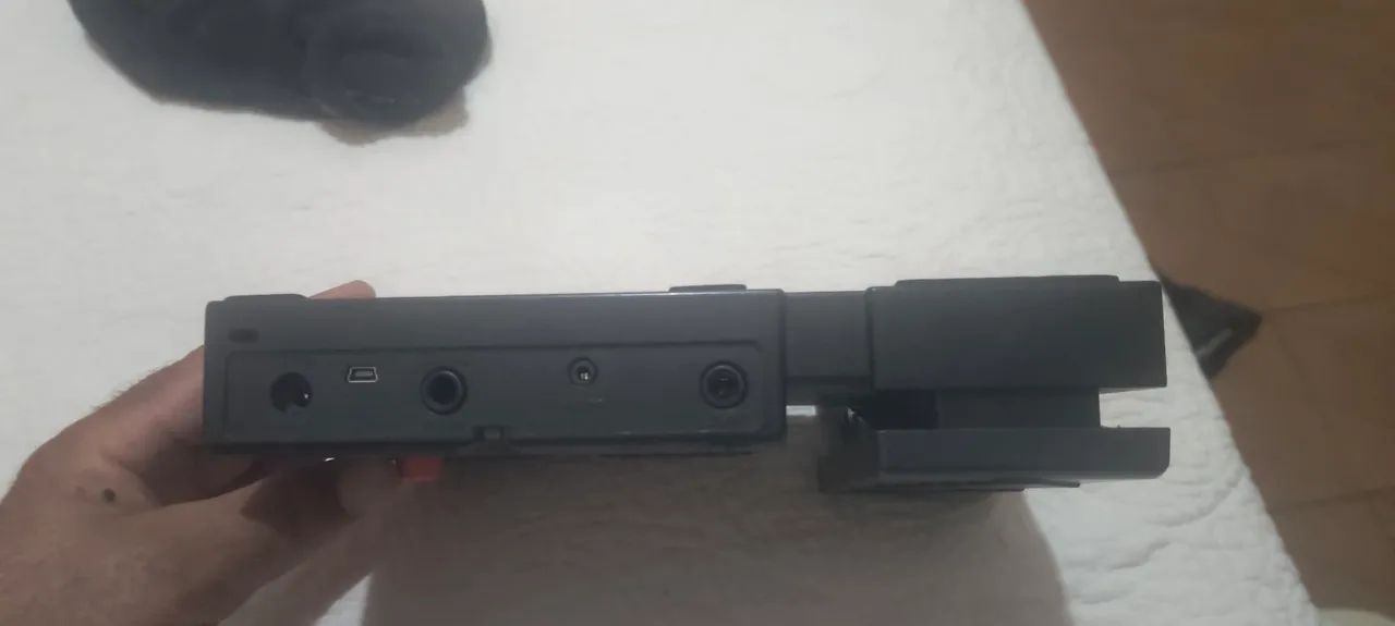 Vendo pedaleira de baixo B1xon - Foto 2