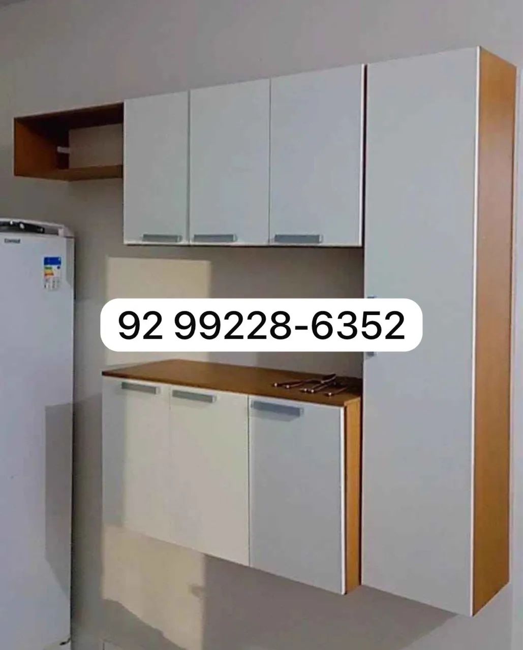 Armário de cozinha com montagem 