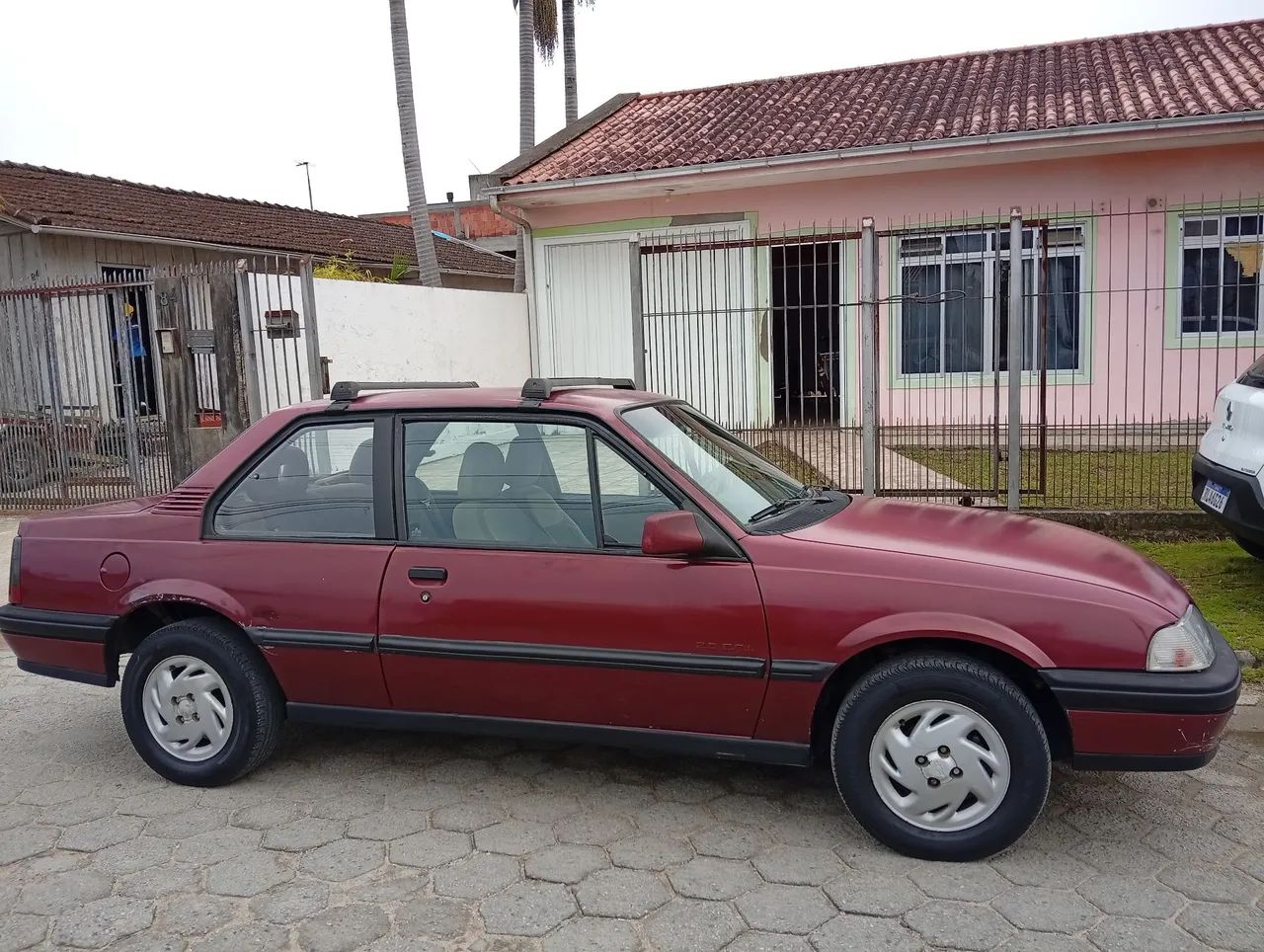 Chevrolet Monza GLS/ Hi-tech 2.0 EFI 2P E 4P 1995 - Foto 2