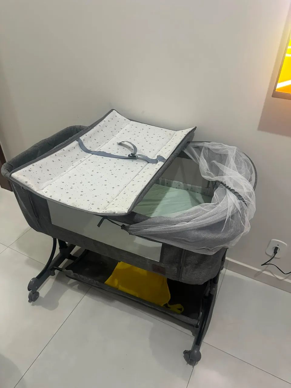 BERÇO MOISÉS com trocador e colchão - Foto 4