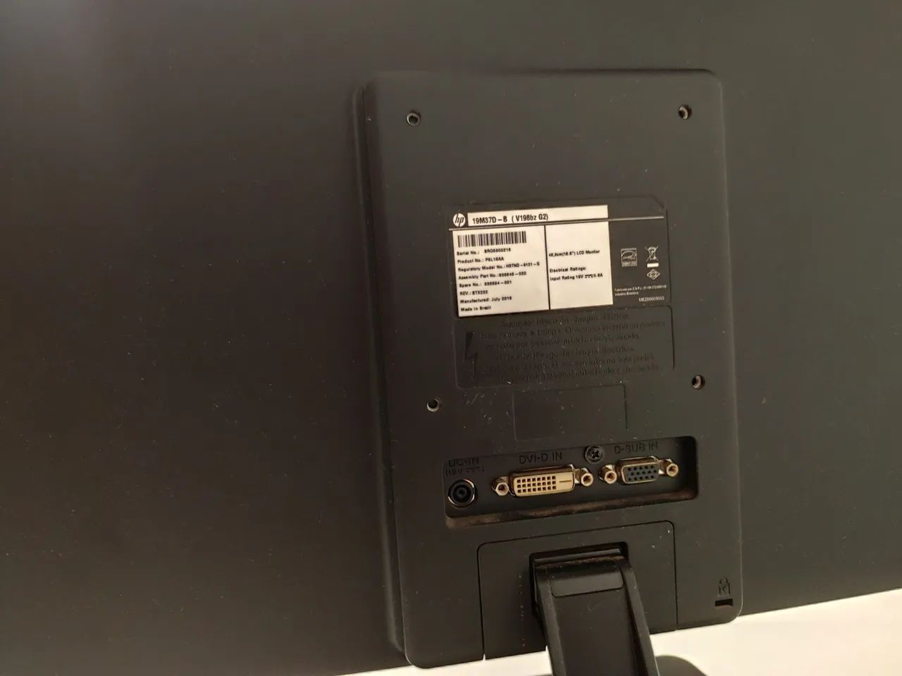 HP 19m37D-B / HP V196bz G2 - Foto 2