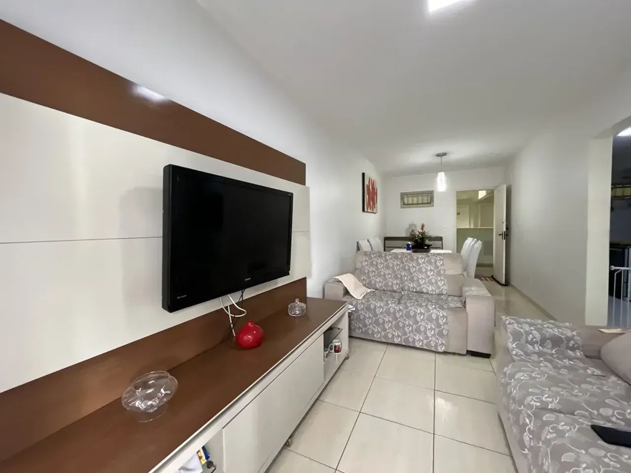 QNL 23 | 2 QUARTOS + DCE, 2 VAGAS E REFORMADO  R$ 319 MIL - Foto 4
