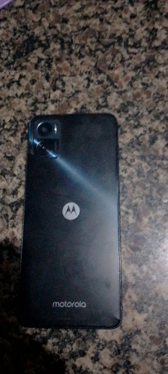 Celular moto g22 problemas na placa 150$ leva embora