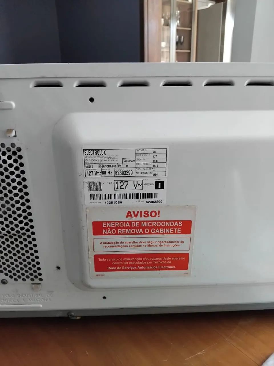 Vendo microondas Electrolux 28 litros em ótimo estado - Foto 4