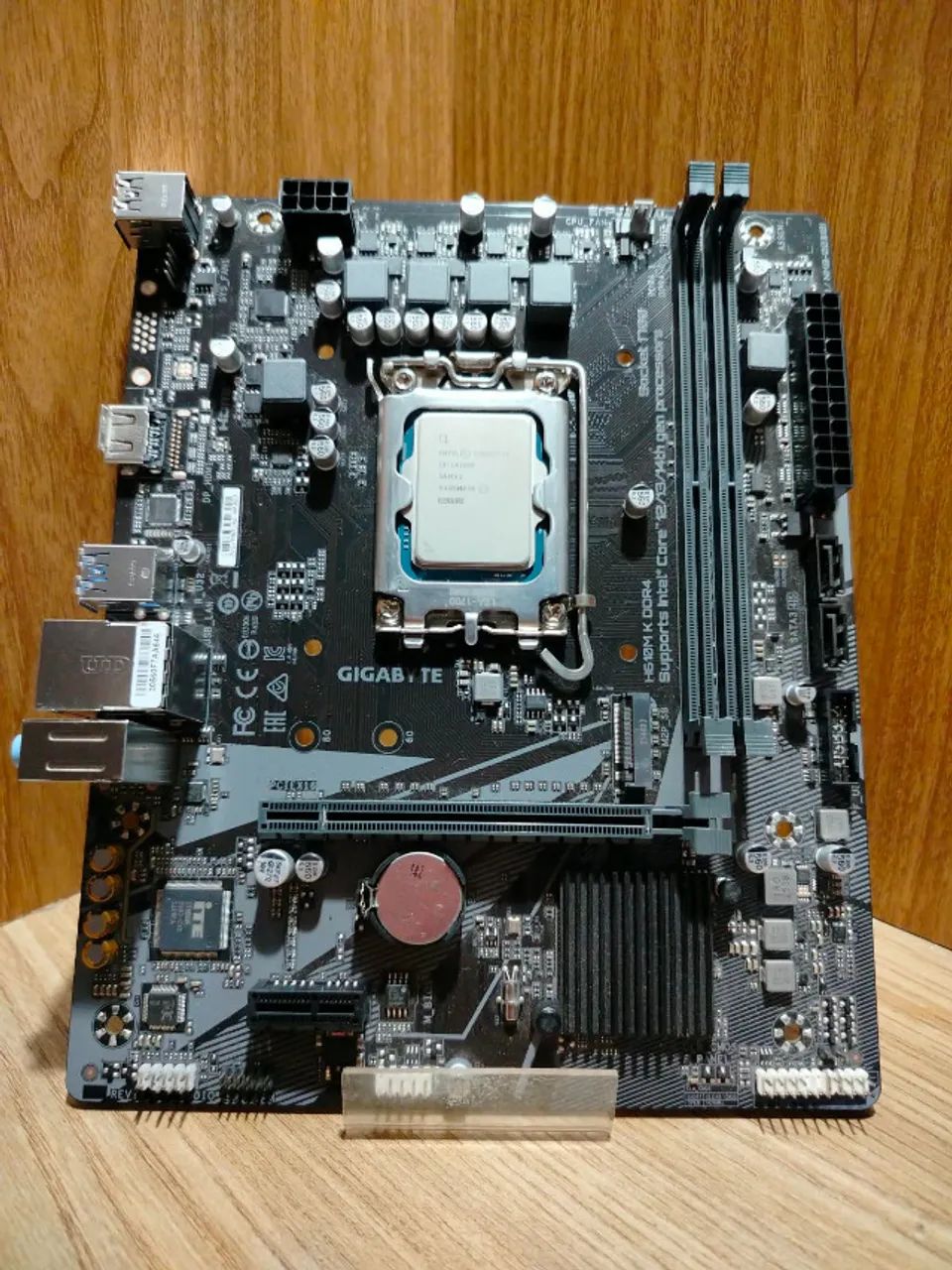 Kit i3-14100f + Placa h610m Gigabyte - Foto 2
