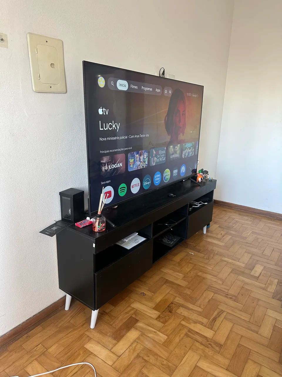 Smart TV 65" UHD 4K Philips