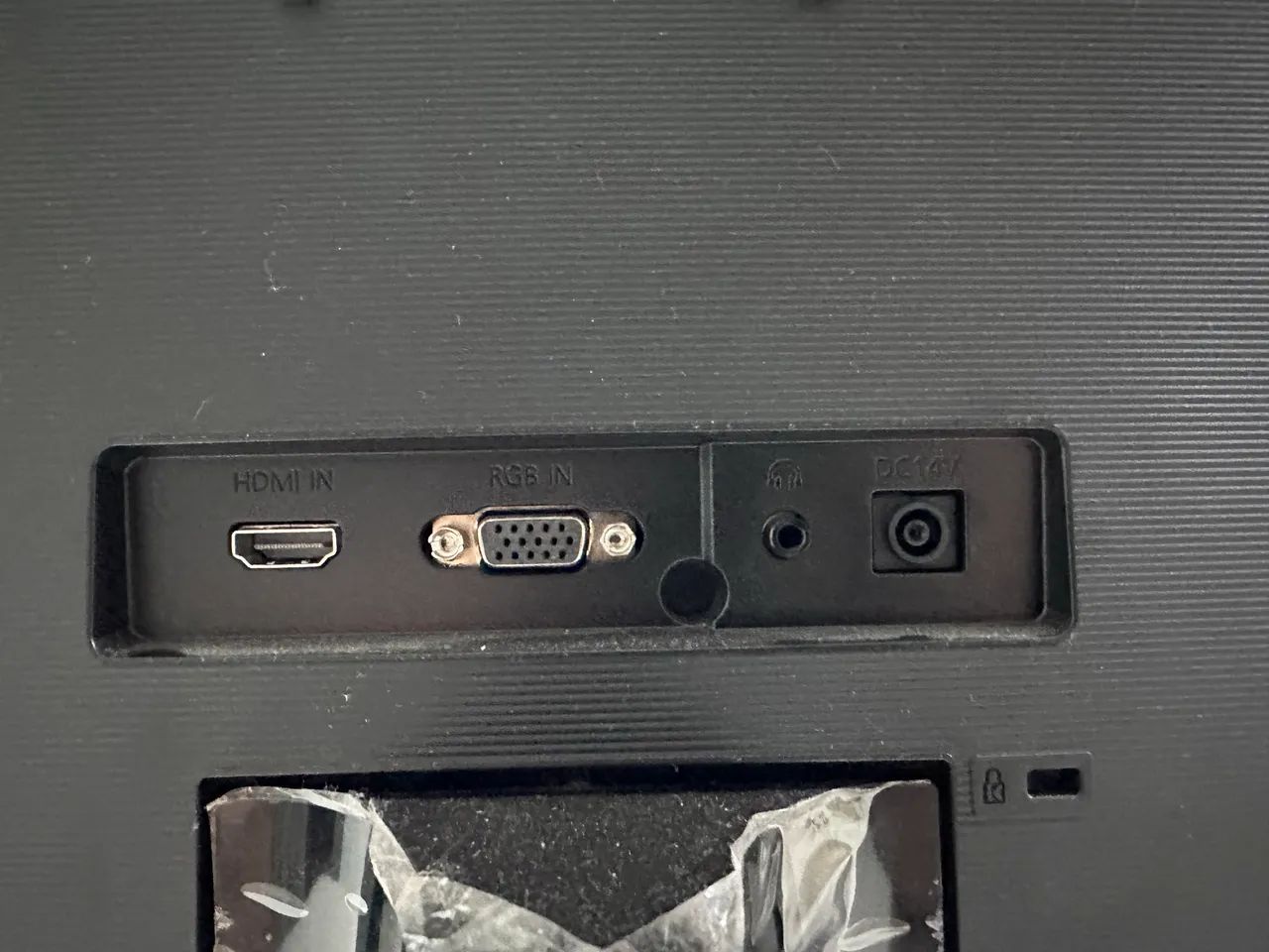 Monitor Samsung 27 Curvo - Full HD - Foto 5