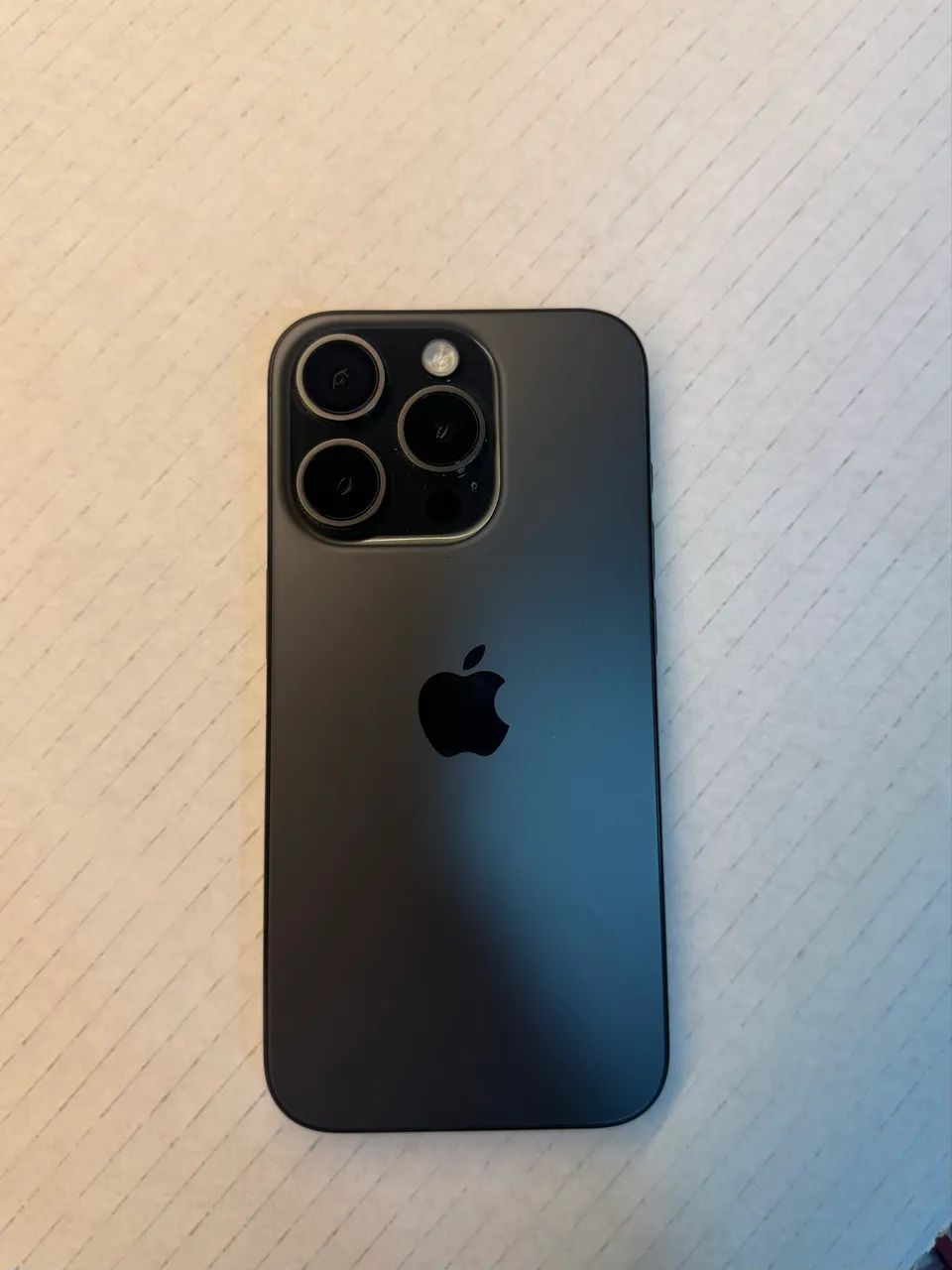 Iphone 15 Pro - Foto 2