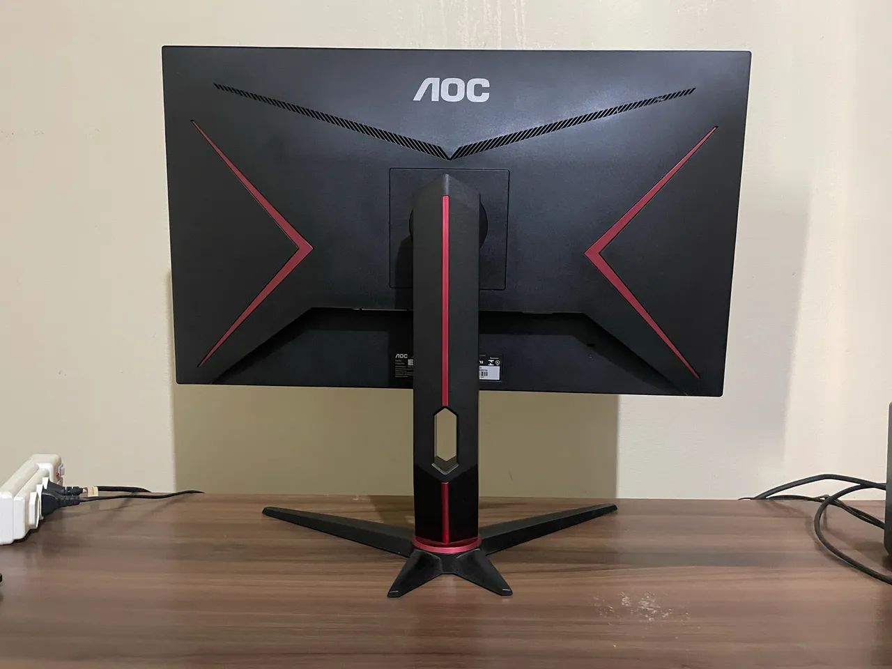 Monitor Gamer AOC Hero 27G2 27P IPS 144Hz 1ms G-Sync/FreeSync - Foto 3