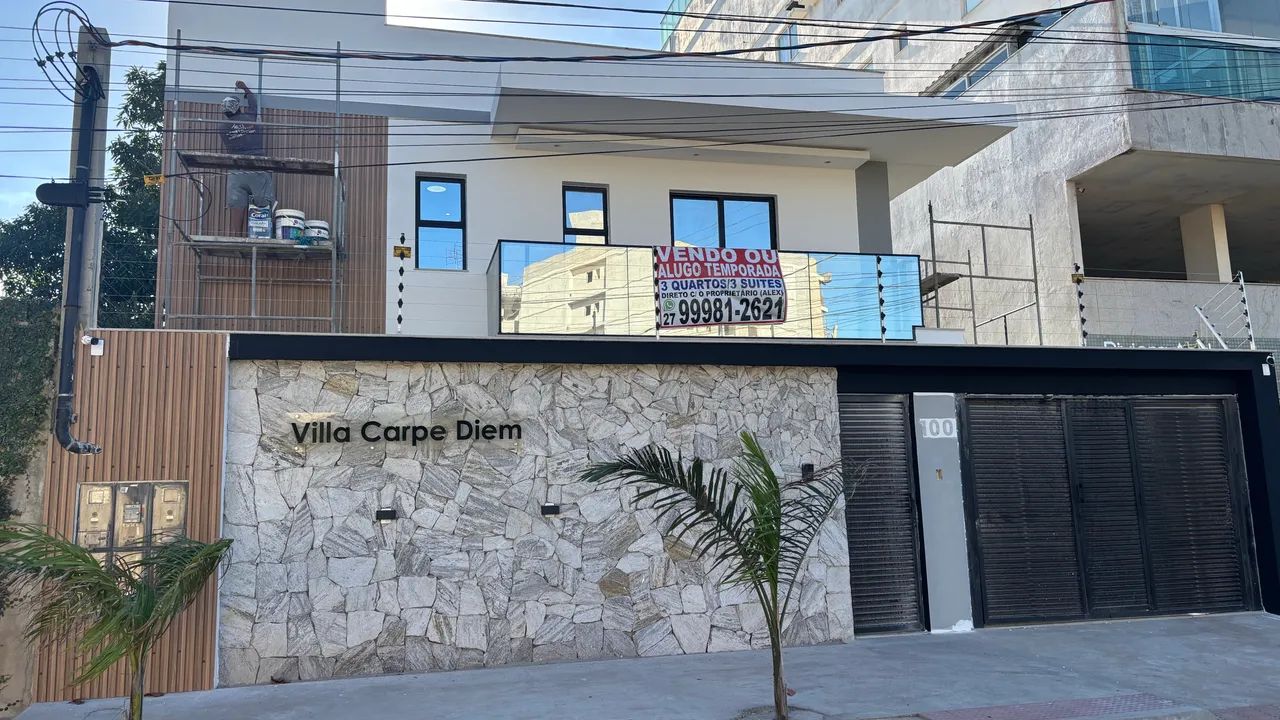 ALUGO CASA COM 3 SUÍTES, GARAGEM, MOBILIADA