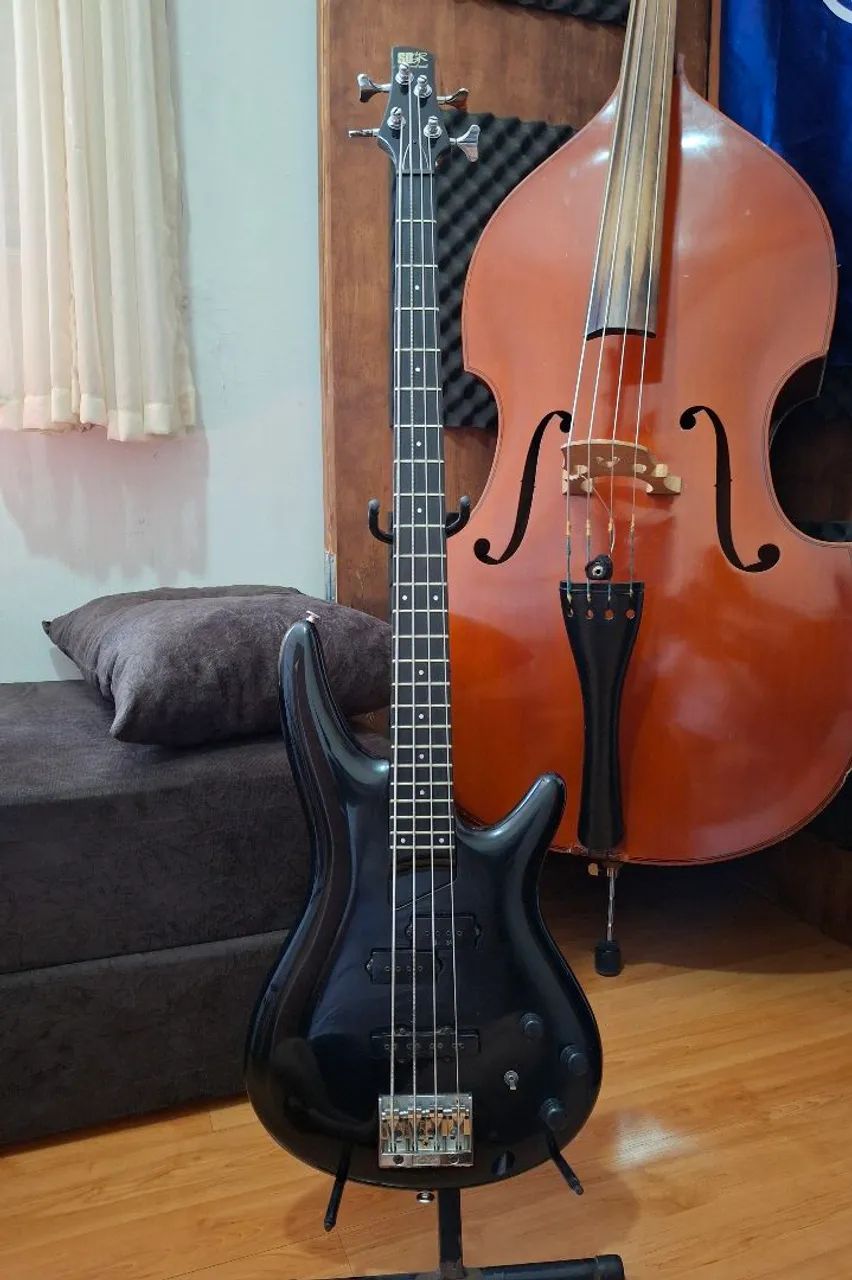 Baixo Ibanez SR1000e 1988