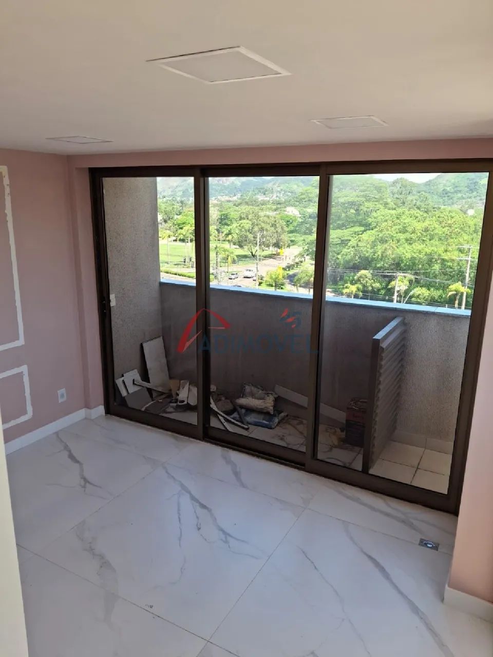 Sala Comercial com 45m² na Mata da Praia!. - Foto 4