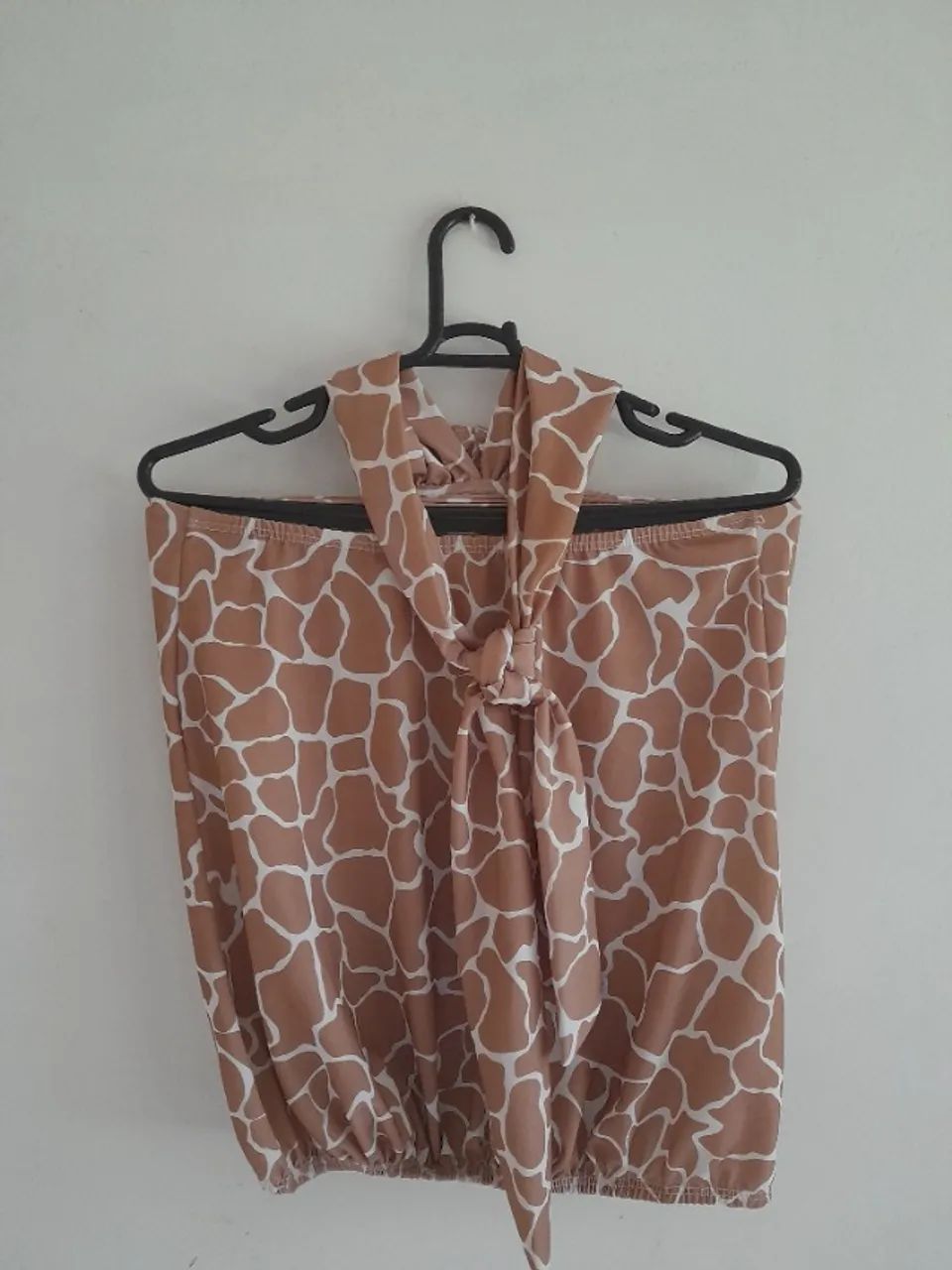 Blusas 35 reais cada