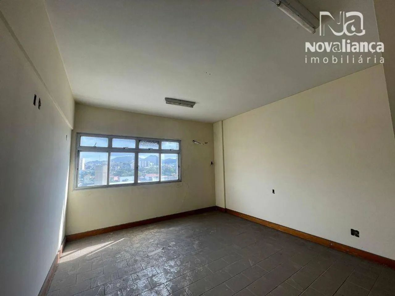 Prédio para alugar, 1900 m² - Nossa Senhora da Penha - Vila Velha/ES