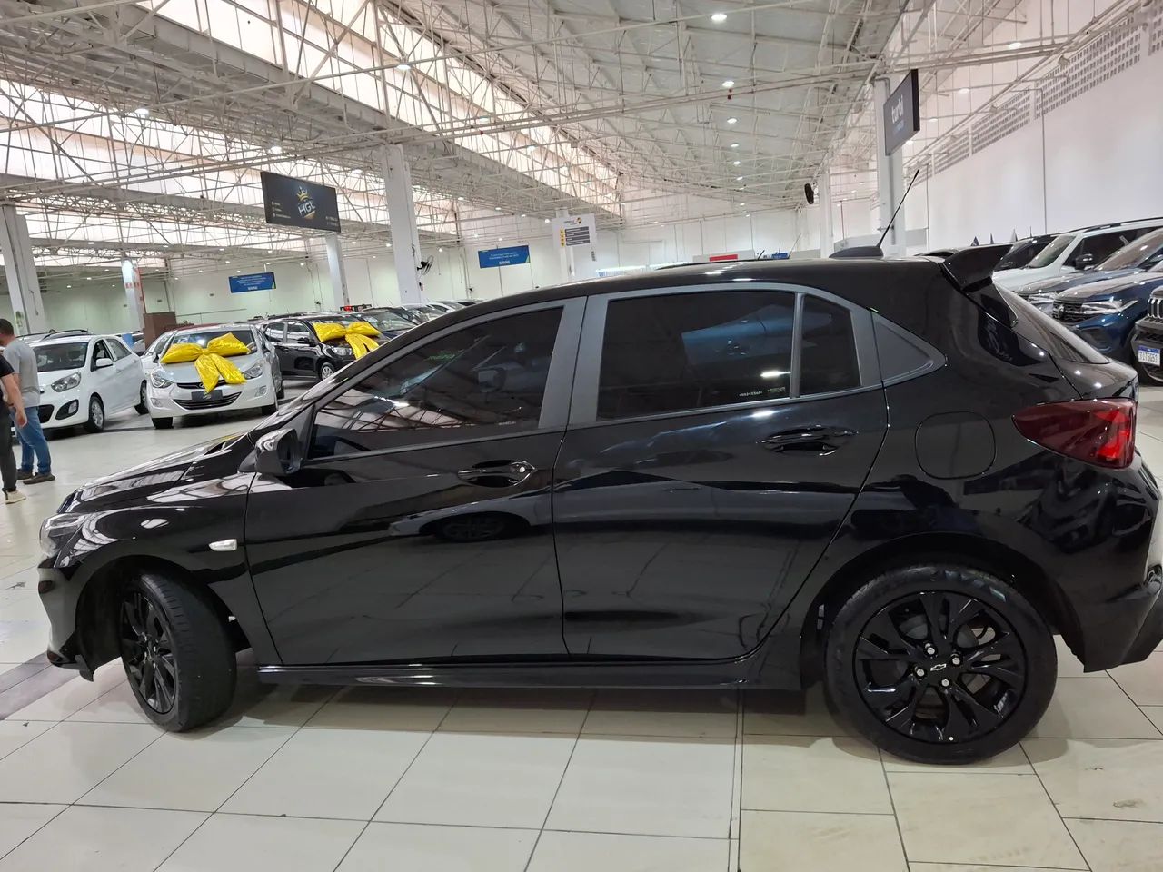 Chevrolet Onix RS 1.0 TB 12V Flex Aut. 4P, foto 9 de 10