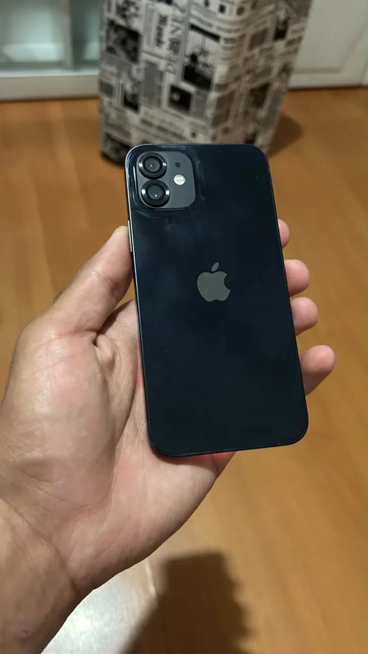 IPHONE 12, sem marcas de uso  - Foto 2