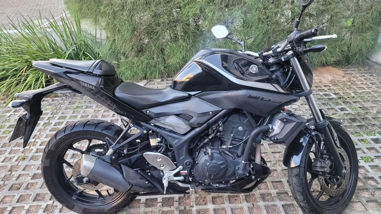YAMAHA MT-03 2019 - Foto 3