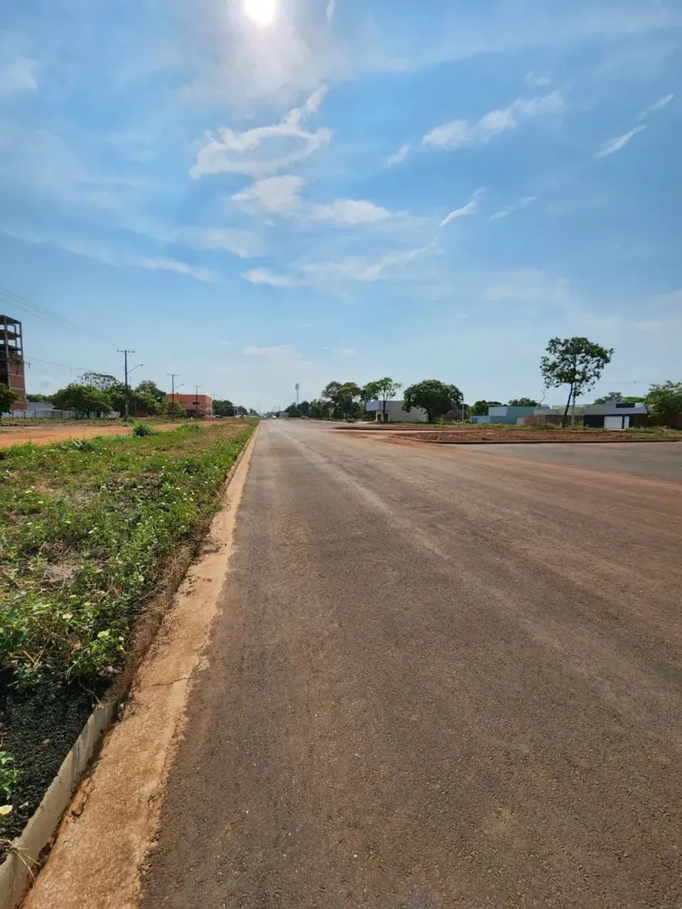 Vende-se Lote Comercial AV LO 27 em Palmas - To - Foto 5