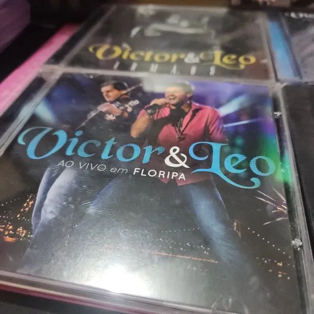 Kit CDs e DVDs Victor e Leo (11 itens) - Foto 3