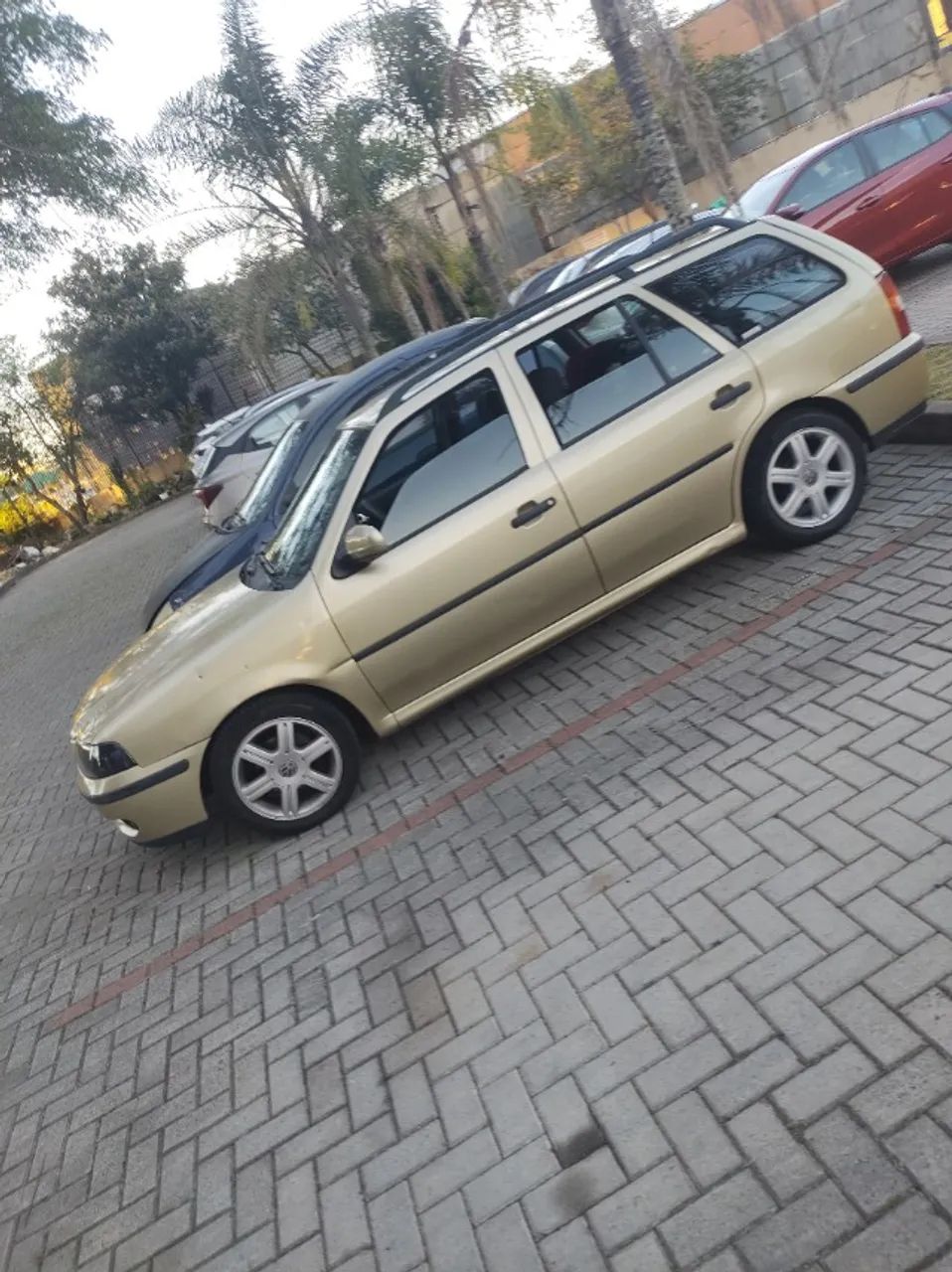 Volkswagen Parati 1.0 MI Fun/ Sunset 16V 4P 2001