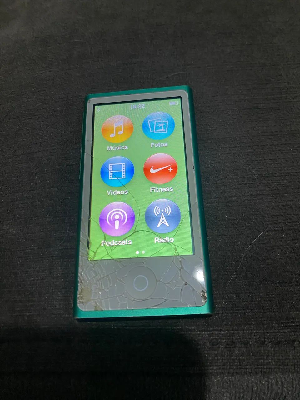 Vendo iPod 8 com o vidro quebrado 