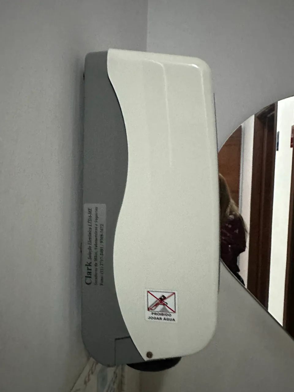 Secador de mãos 220w  - Foto 5
