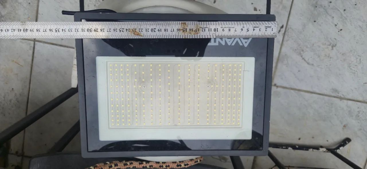 Refletor tipo Led 25x30 - Foto 2