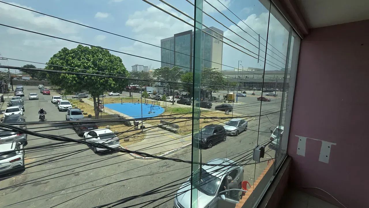 ALUGA-SE PRÉDIO COMERCIAL EM FRENTE AO SHOPPING DA ILHA! - Foto 5