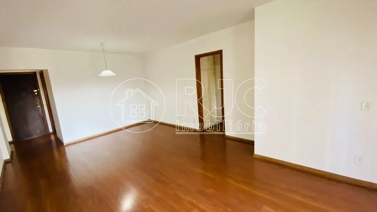 Apartamento 3 quartos, 2 vagas na escritura, com varandão, Tijuca, colado ao metrô Afonso  - Foto 5