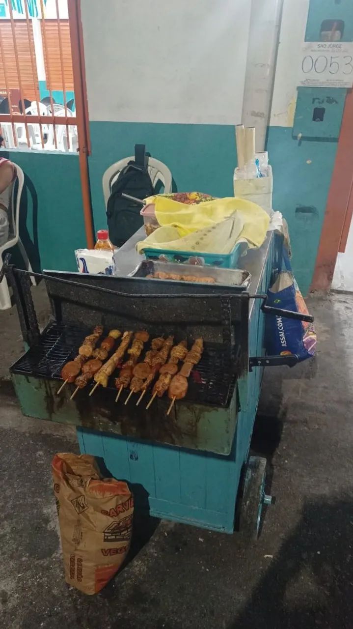 Vendendo carrinho de churrasco  - Foto 2