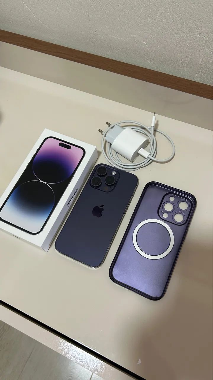 iPhone 14 Pro - 256 GB - Roxo 
