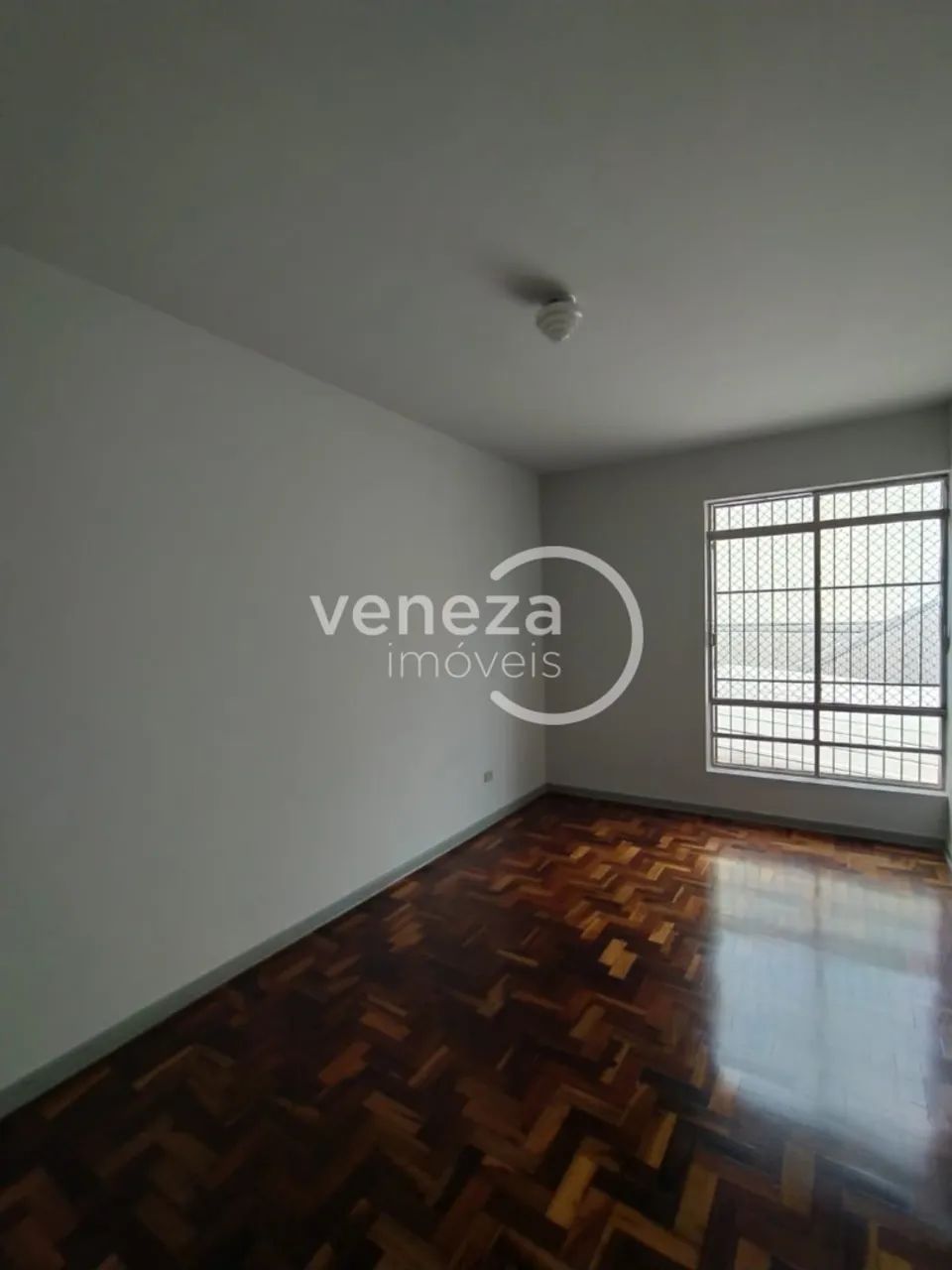Apartamento para alugar com 2 quartos no Centro de Londrina - Foto 4