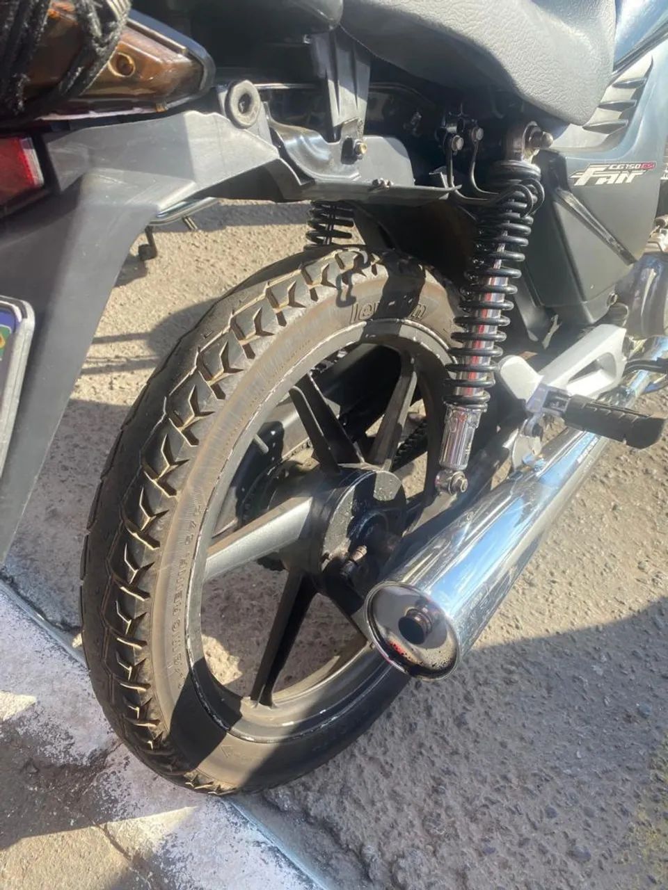 Vende se  - Foto 3