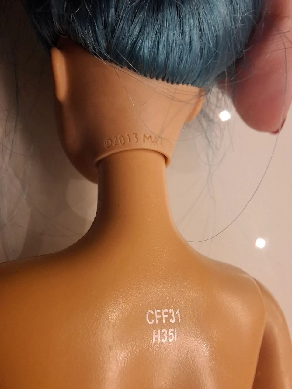 Boneca Barbie Mattel cabelo azul - Foto 5