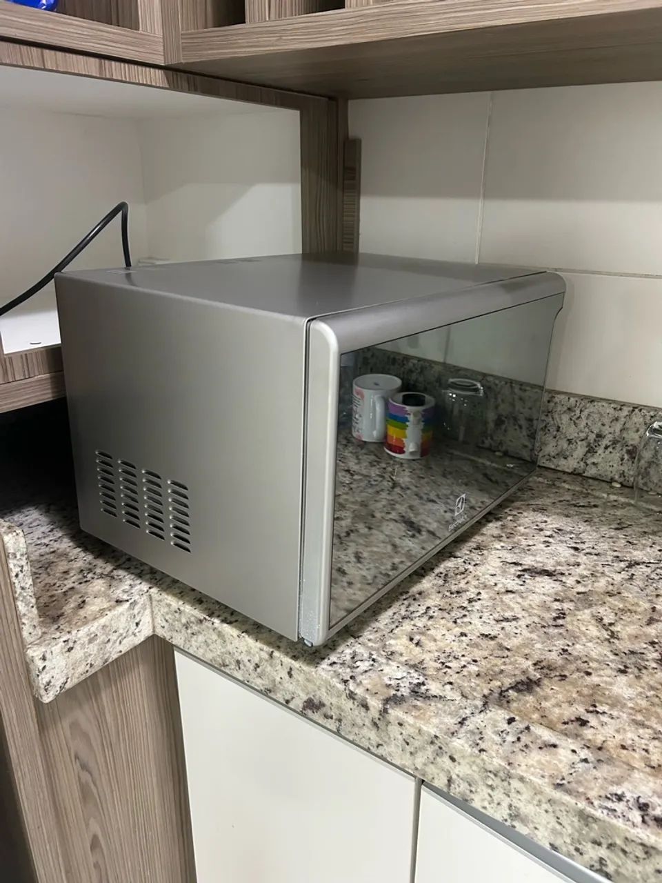 Microondas Eletrolux 31L - Foto 5