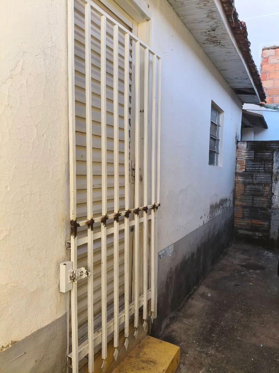 Alugo CASA CENTRO 2Q Ótima localização e segurança  - Foto 3