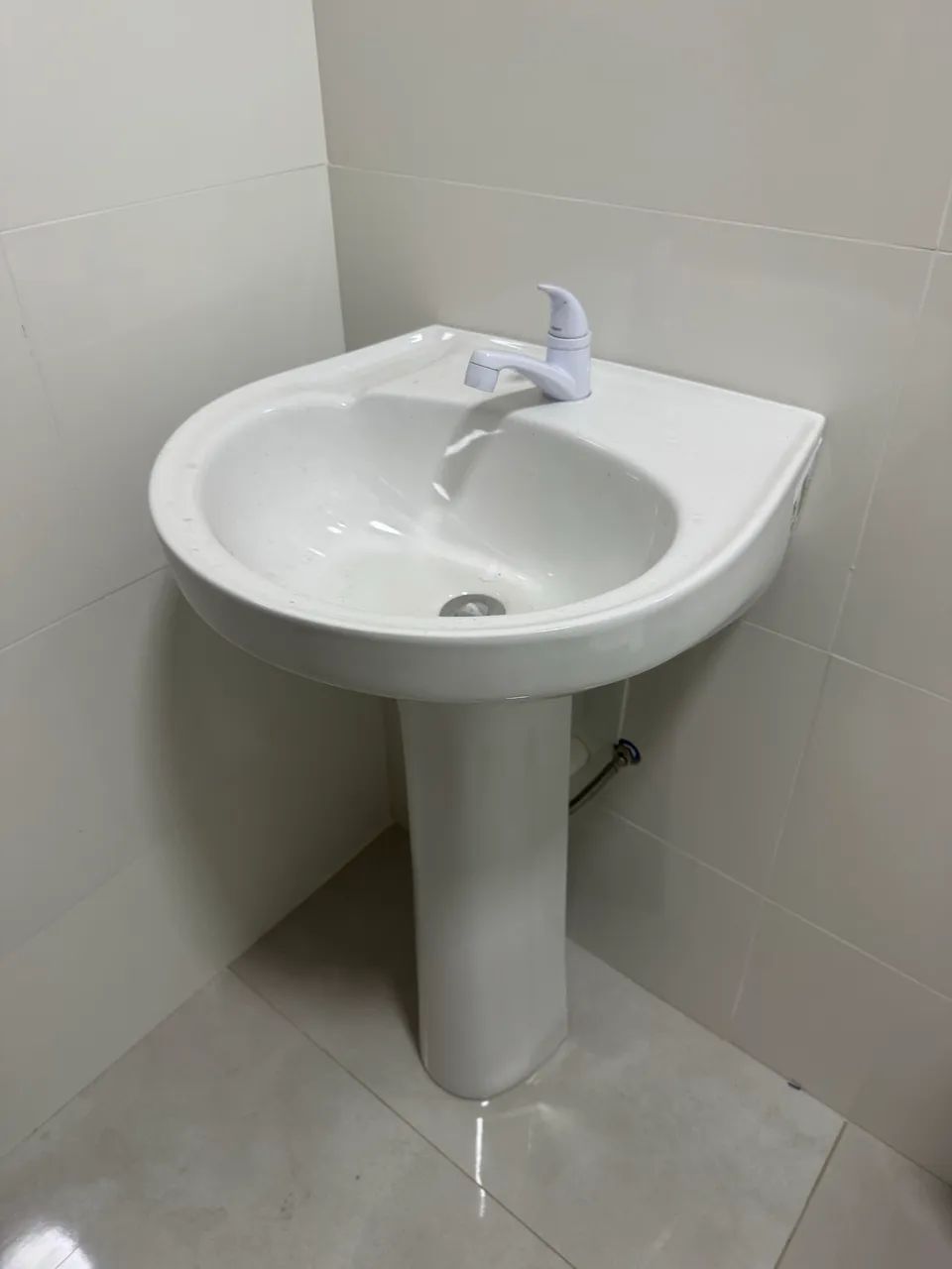 Lavatório com Coluna 64985843170689121