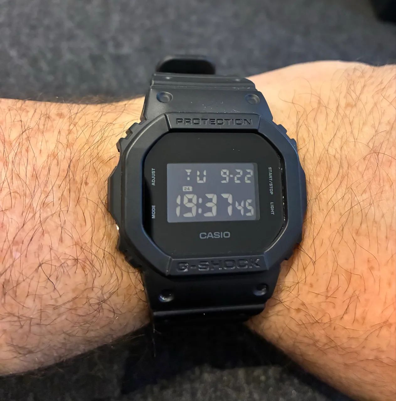 Relógio Casio G-Shock DW 2600 - Foto 2