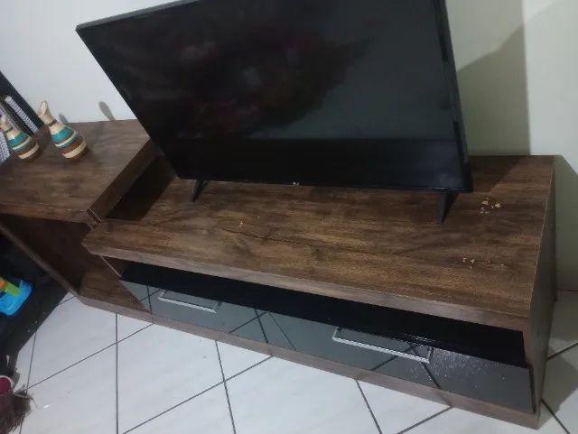 Vendo Rack para TV de até 50 polegadas  - Foto 3