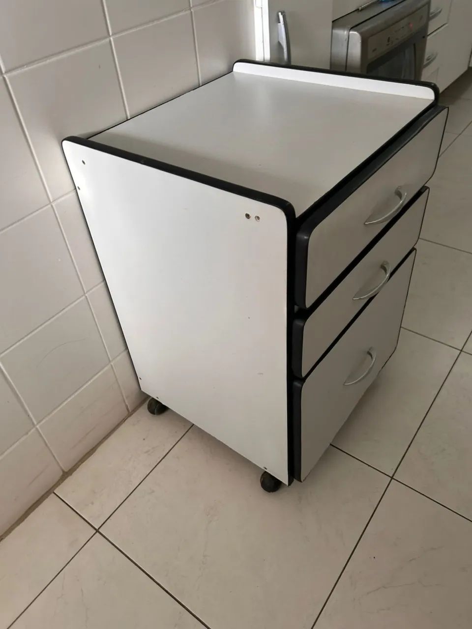 MESA e ARMÁRIO PARA ESCRITÓRIO  - Foto 2